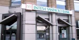Intesa Sanpaolo oferă peste 30 miliarde euro pentru preluarea Monte dei Paschi